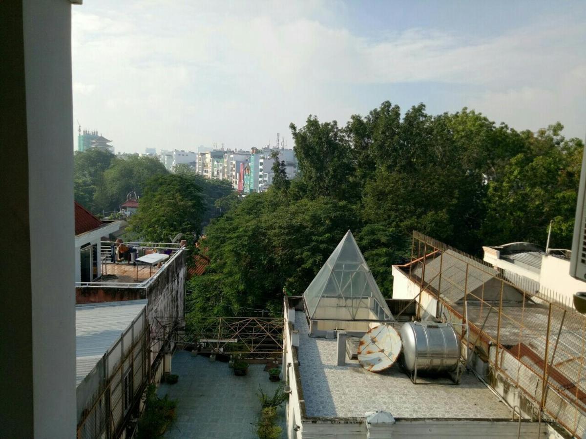 Anh Ngoc Hotel Ho Chi Minh City Exterior photo